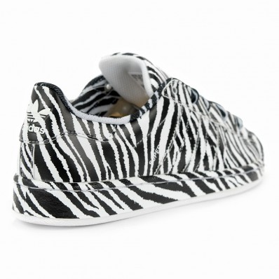 adidas superstar zebre